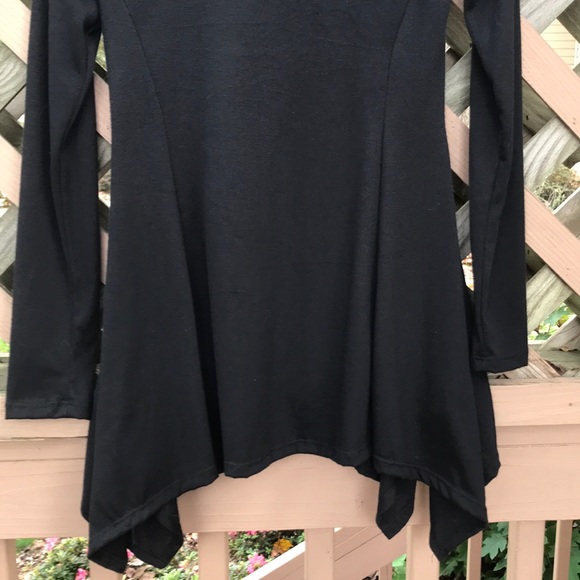 CAMILLE & CO. FLARED TUNIC - Picture 6 of 6